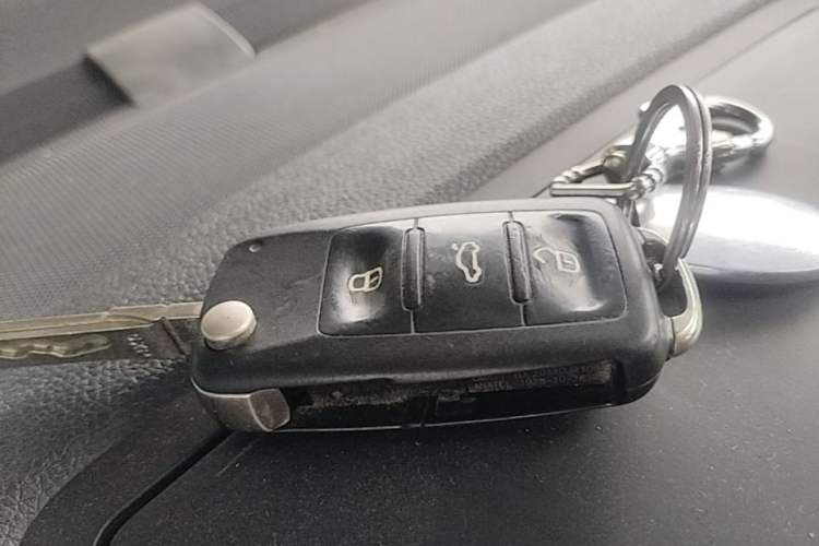 Used Skoda Octavia 2014 1.6L Automatic Yijie Edition Vehicle Key