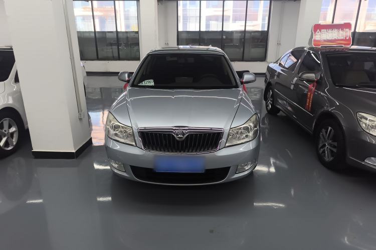 Used Skoda Octavia 2014 1.6L Manual Yijie Edition Exterior 2