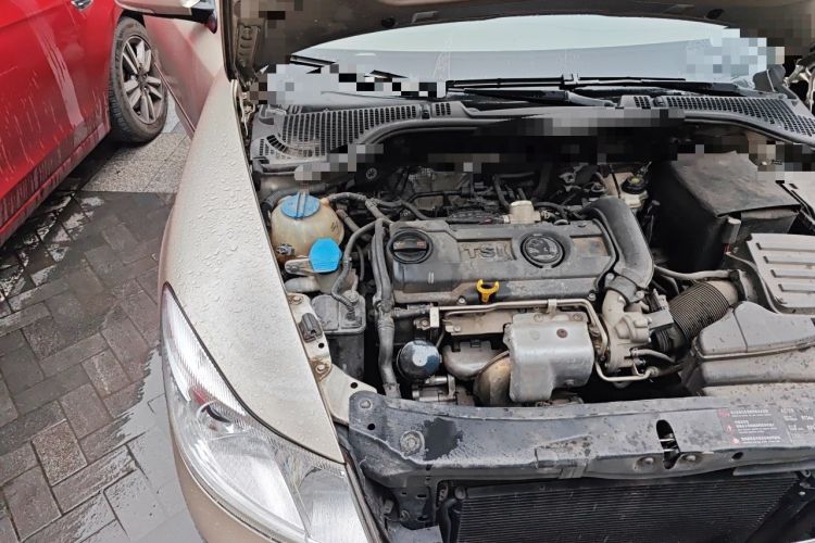 Used Skoda Octavia 2014 1.4TSI DSG Yijun Edition Engine Bay Right