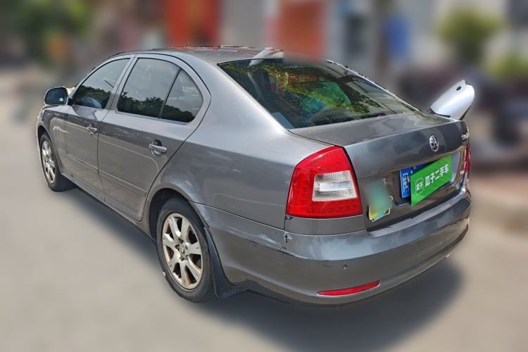 Used Skoda Octavia 2014 1.6L Automatic Yijie Edition Exterior 3