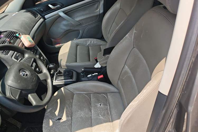 Used Skoda Octavia 2014 1.6L Automatic Yijie Edition Left Front Seat