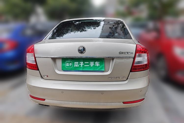 Used Skoda Octavia 2014 1.4TSI DSG Yijun Edition Rear