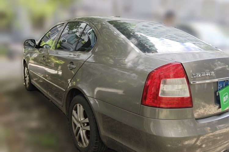 Used Skoda Octavia 2014 1.6L Automatic Yijun Edition Rear Left 45 Deg