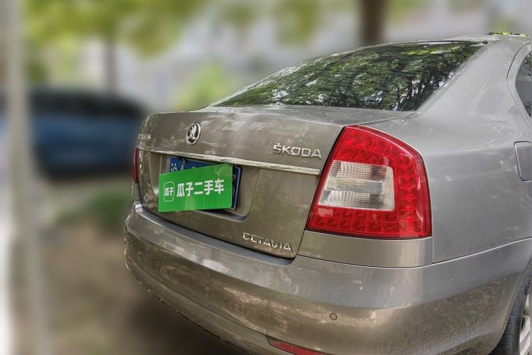 Used Skoda Octavia 2014 1.6L Automatic Yijun Edition Rear
