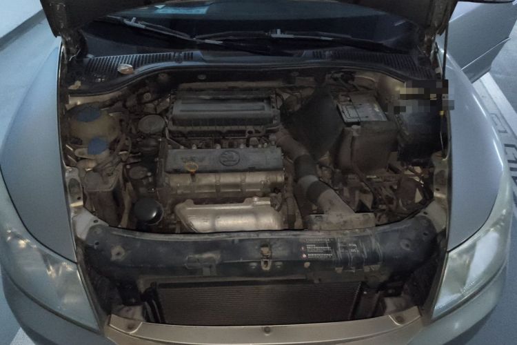 Used Skoda Octavia 2014 1.6L Automatic Yijun Edition Engine Bay