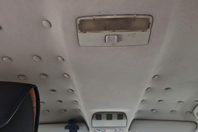 Used Skoda Octavia 2014 1.6L Automatic Yijie Edition Headliner