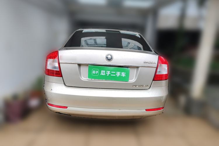 Used Skoda Octavia 2014 1.6L Automatic Yijun Edition Rear