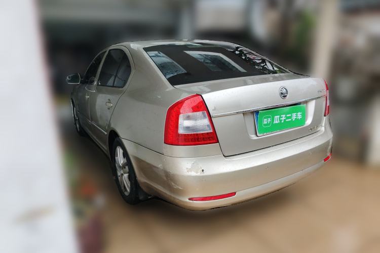Used Skoda Octavia 2014 1.6L Automatic Yijun Edition Rear Left 45 Deg