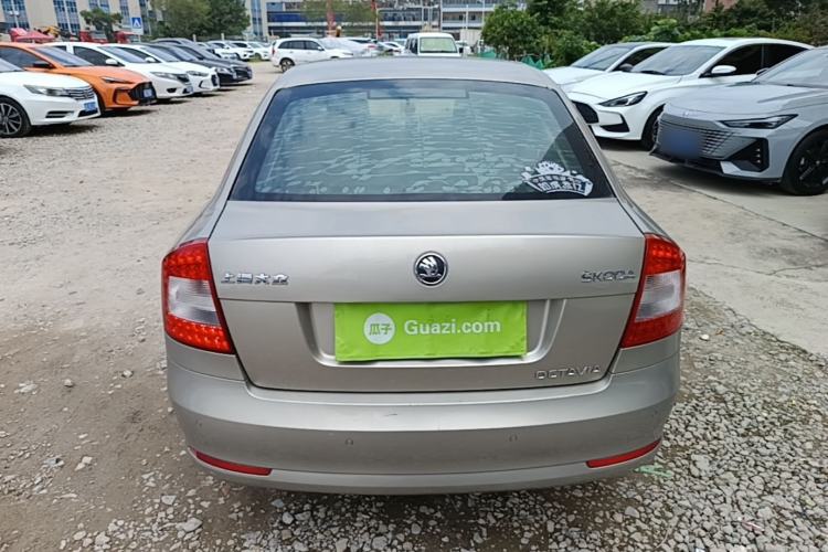 Used Skoda Octavia 2014 1.6L Automatic Yijie Edition Rear