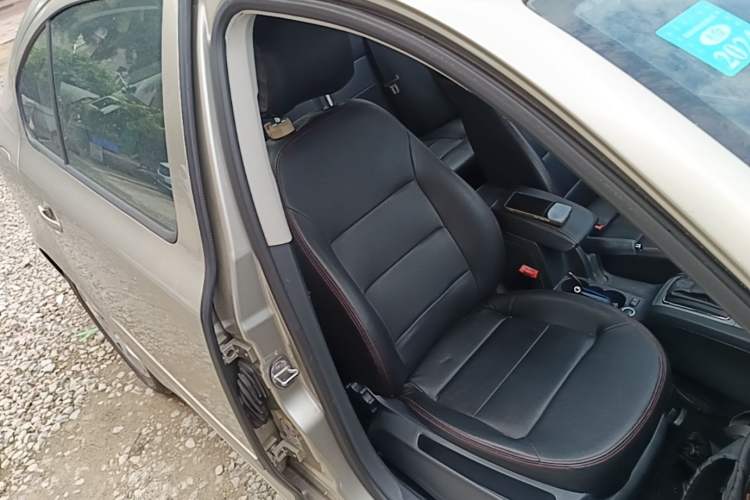 Used Skoda Octavia 2014 1.6L Automatic Yijie Edition Right Front Seat