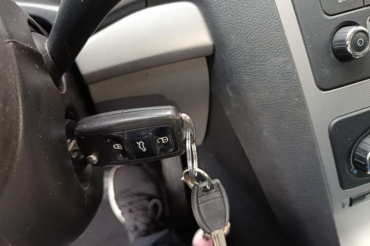 Used Skoda Octavia 2014 1.6L Automatic Yijie Edition Vehicle Key