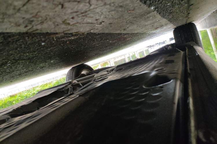Used Skoda Octavia 2014 1.6L Automatic Yijie Edition Chassis Front Right