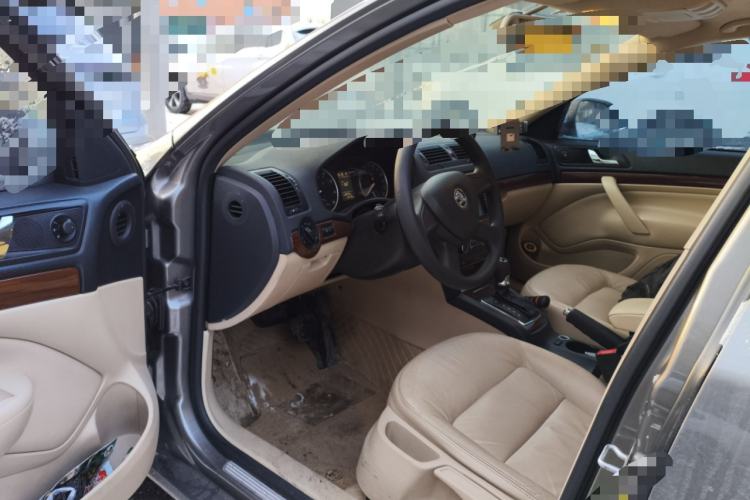 Used Skoda Octavia 2014 1.6L Automatic Yijun Edition Driver Seat