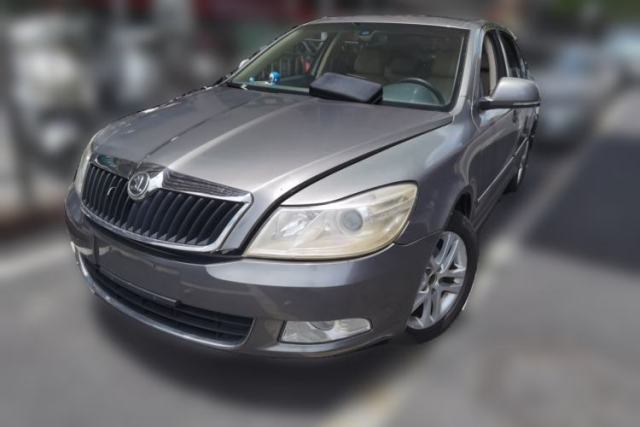 Skoda Octavia 2014 1.6L Manual Yijun Edition с пробегом