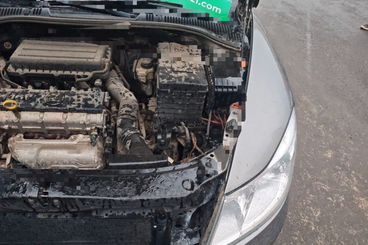 Used Skoda Octavia 2014 1.6L Automatic Yijun Edition Engine Bay Left