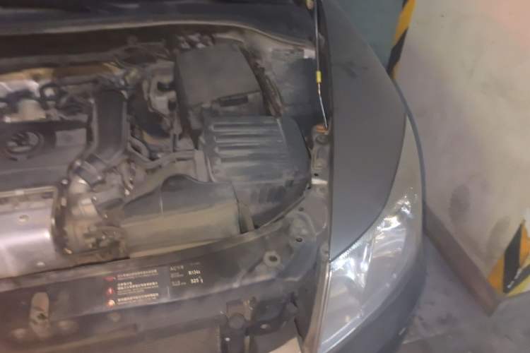 Used Skoda Octavia 2014 1.4TSI DSG Yijun Edition Engine Bay Left