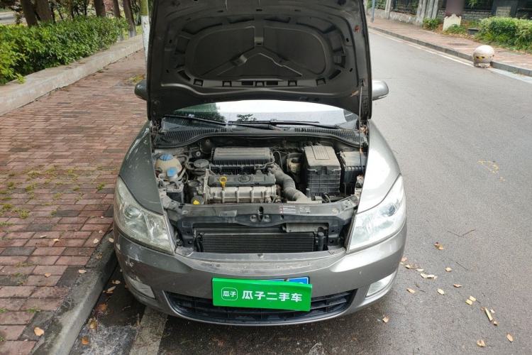 Used Skoda Octavia 2014 1.6L Automatic Yijie Edition Engine Bay