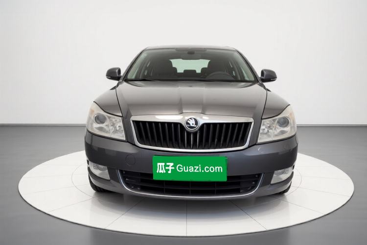 Used Skoda Octavia 2014 1.6L Automatic Yijun Edition Exterior 1