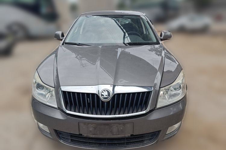 Used Skoda Octavia 2014 1.6L Automatic Yijie Edition Exterior 1