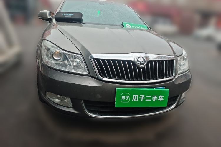 Used Skoda Octavia 2014 1.6L Automatic Yijun Edition Front