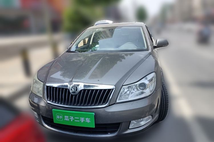 Used Skoda Octavia 2014 1.6L Automatic Yijun Edition Front