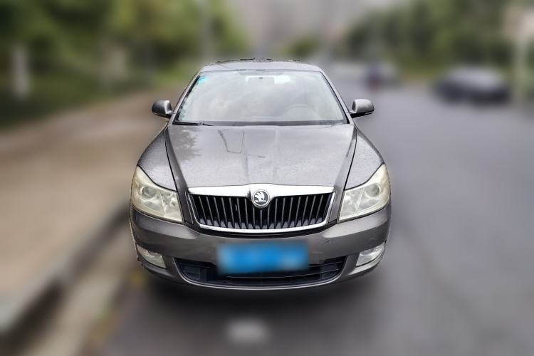 Used Skoda Octavia 2014 1.6L Automatic Yijie Edition Front