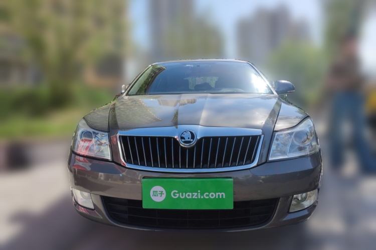 Used Skoda Octavia 2014 1.6L Automatic Yijie Edition Front