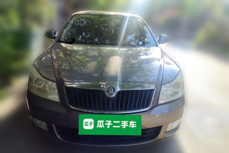 Used Skoda Octavia 2014 1.6L Automatic Eado Edition Front