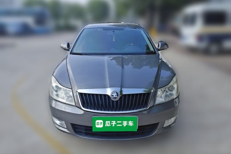 Used Skoda Octavia 2014 1.6L Automatic Yijie Edition Front