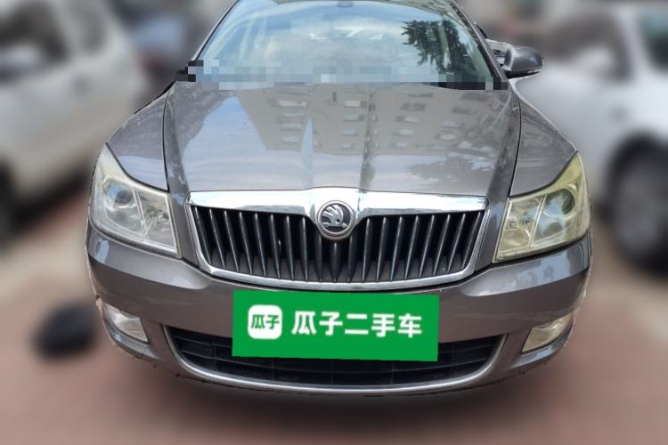Used Skoda Octavia 2014 1.6L Automatic Yijun Edition Front