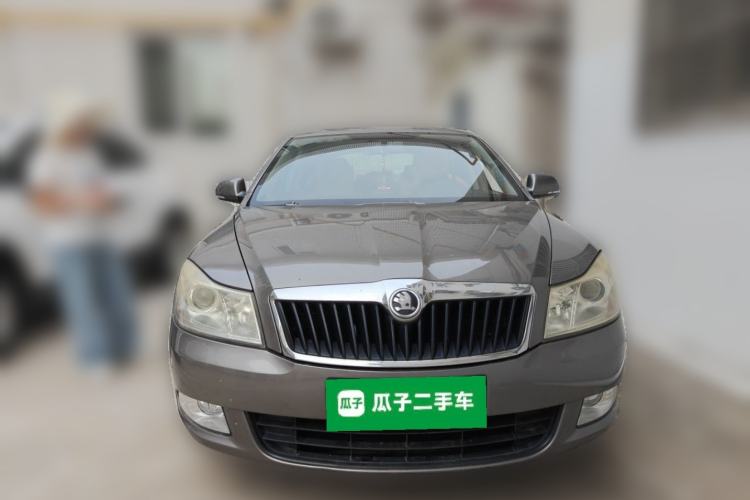 Used Skoda Octavia 2014 1.6L Manual Yijie Edition Front