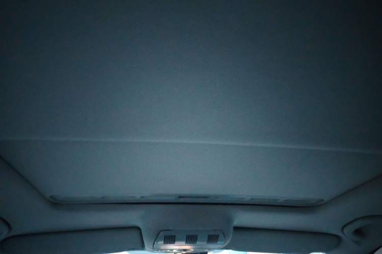Used Skoda Octavia 2014 1.8TSI DSG Yijun Edition Headliner
