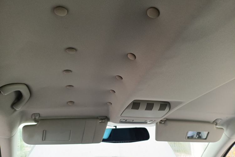Used Skoda Octavia 2014 1.6L Automatic Eado Edition Headliner