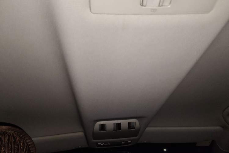 Used Skoda Octavia 2014 1.6L Automatic Yijie Edition Headliner