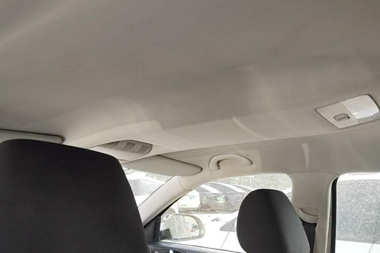 Used Skoda Octavia 2014 1.6L Automatic Yijie Edition Headliner