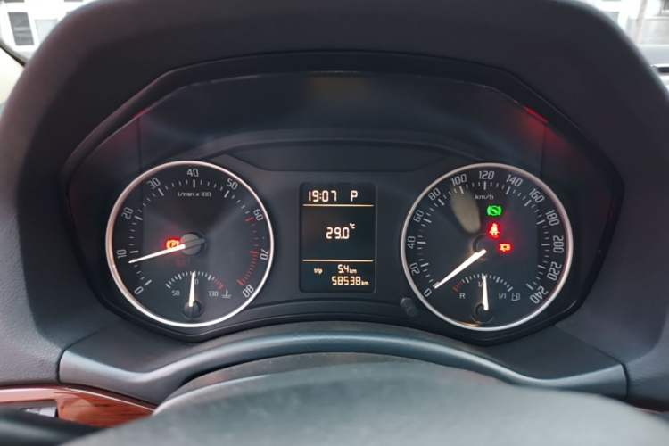 Used Skoda Octavia 2014 1.4TSI DSG Yijun Edition Instrument Cluster