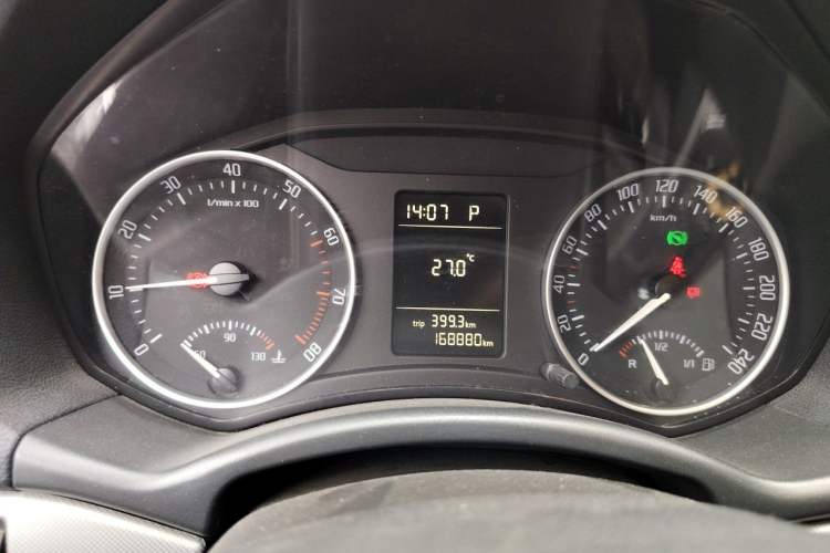 Used Skoda Octavia 2014 1.6L Automatic Yijie Edition Instrument Cluster