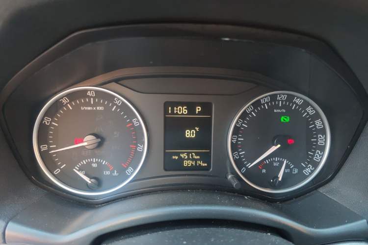 Used Skoda Octavia 2014 1.6L Automatic Yijie Edition Instrument Cluster