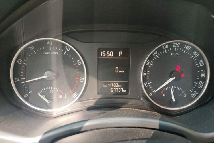 Used Skoda Octavia 2014 1.6L Automatic Yijun Edition Instrument Cluster