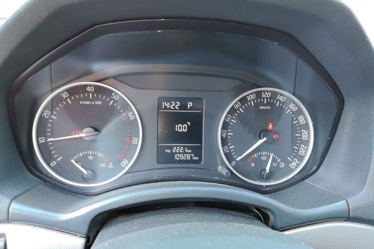 Used Skoda Octavia 2014 1.6L Automatic Yijie Edition Instrument Cluster