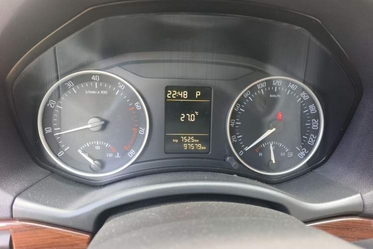 Used Skoda Octavia 2014 1.6L Automatic Yijun Edition Instrument Cluster