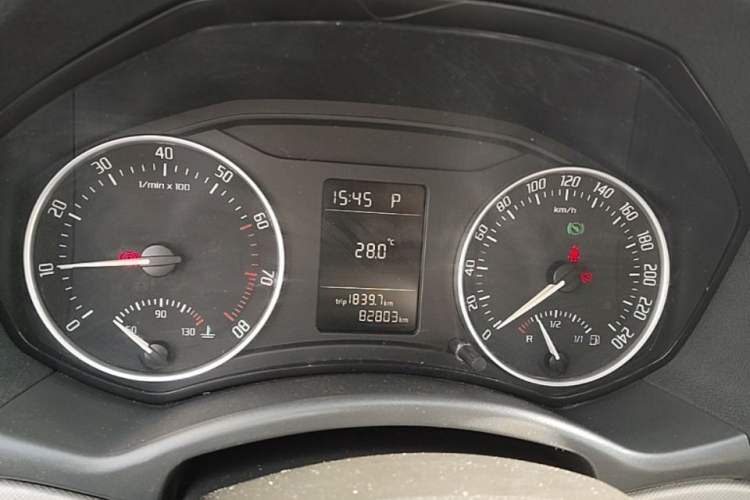 Used Skoda Octavia 2014 1.6L Automatic Yijie Edition Instrument Cluster