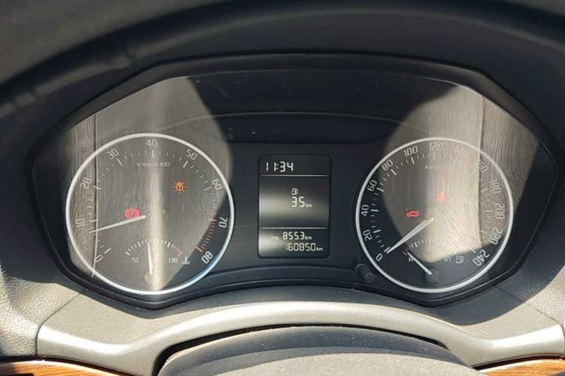 Used Skoda Octavia 2014 1.6L Manual Yijun Edition Instrument Cluster