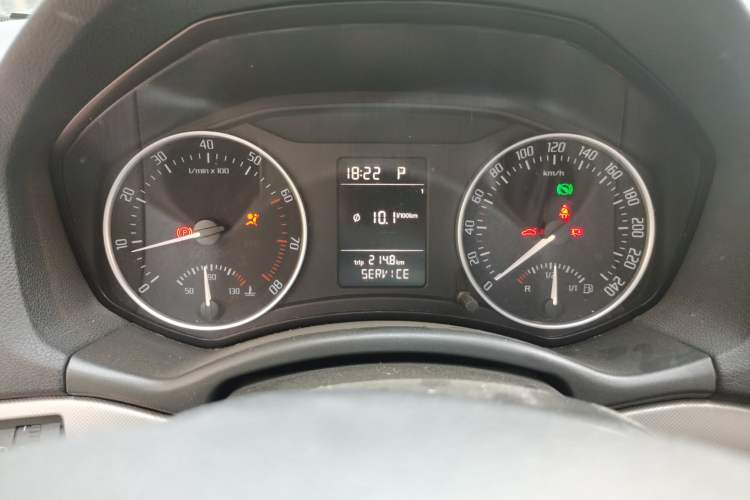 Used Skoda Octavia 2014 1.6L Automatic Yijie Edition Instrument Cluster