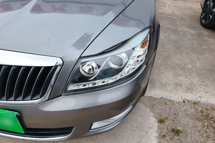 Used Skoda Octavia 2014 1.4TSI DSG Yijun Edition Left Front Headlight