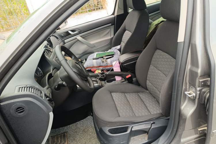 Used Skoda Octavia 2014 1.6L Automatic Eado Edition Left Front Seat