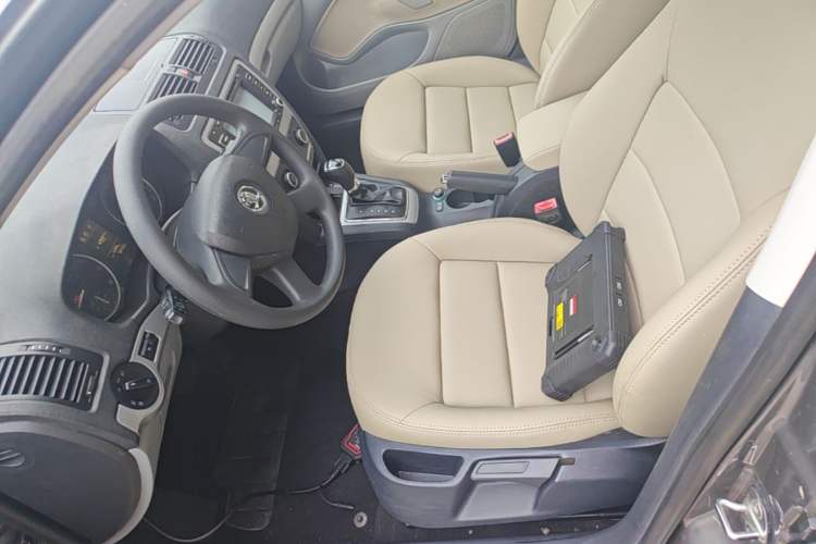 Used Skoda Octavia 2014 1.6L Automatic Yijie Edition Left Front Seat