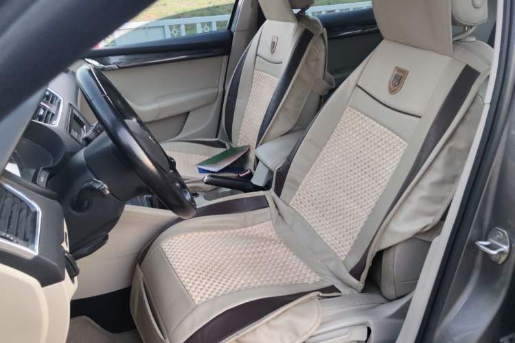 Used Skoda Octavia 2014 1.6L Manual Yijie Edition Left Front Seat