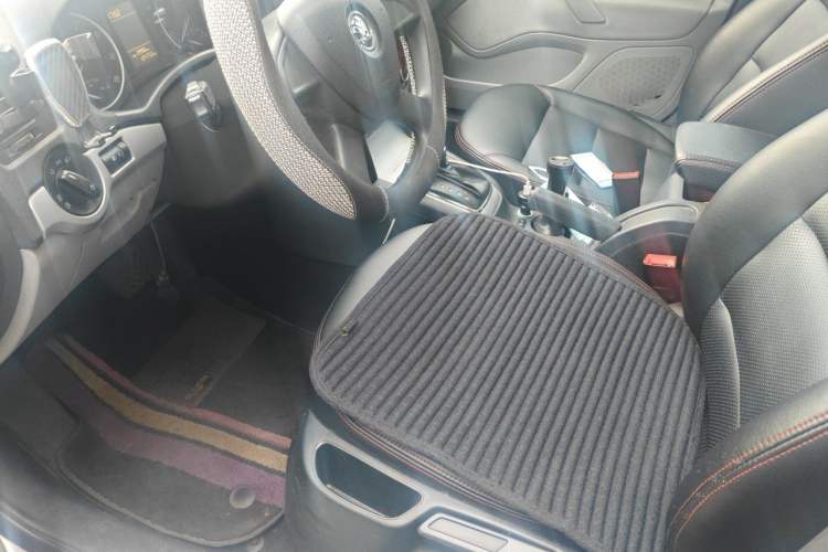 Used Skoda Octavia 2014 1.6L Automatic Yijie Edition Left Front Seat