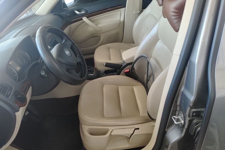 Used Skoda Octavia 2014 1.6L Automatic Yijun Edition Left Front Seat
